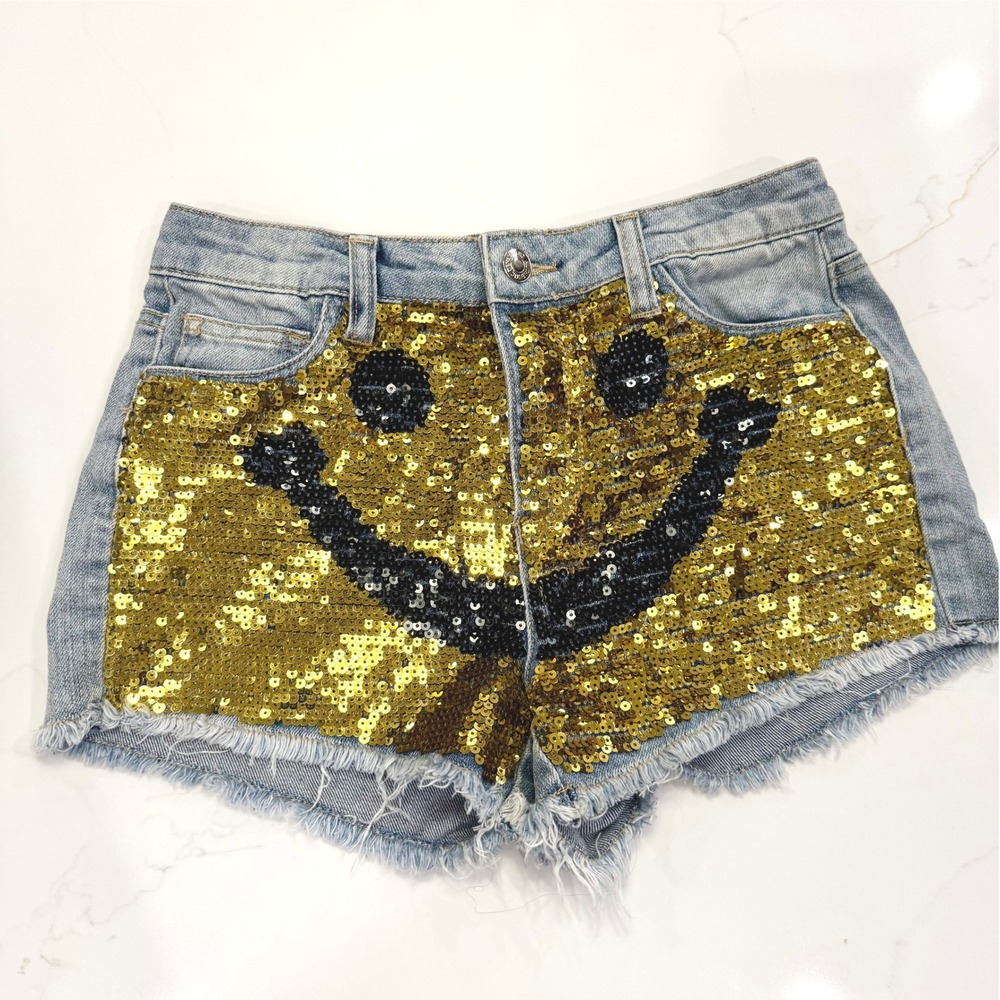 Litz By Uniq Smiley Face Sequin Denim Cutoff Shorts Size 26 Light Wash